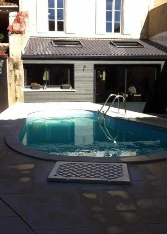 Grande Chambre D'Hote Pour 4 A 5 Personnes Bed and Breakfast Chef-Boutonne Exterior foto